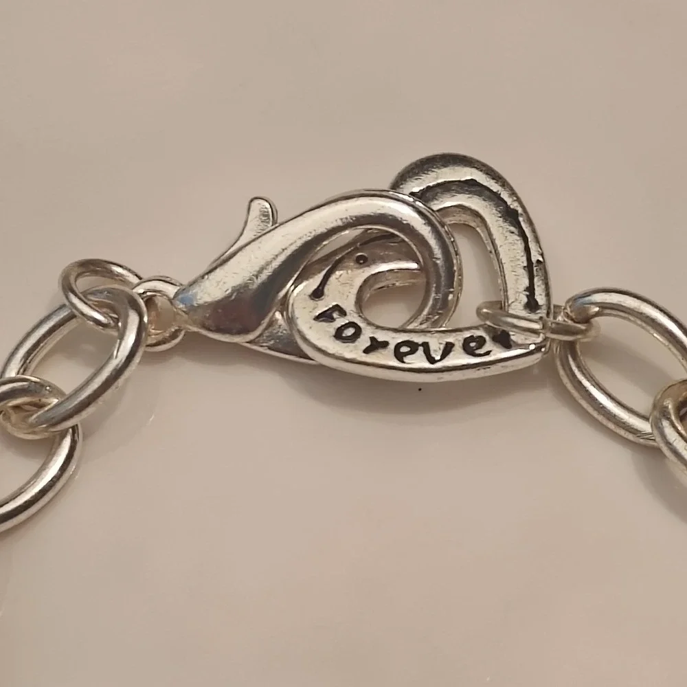 Silver Tone Inspirational Charm Bracelet Love Wish Dream Hope Believe Glass Bead